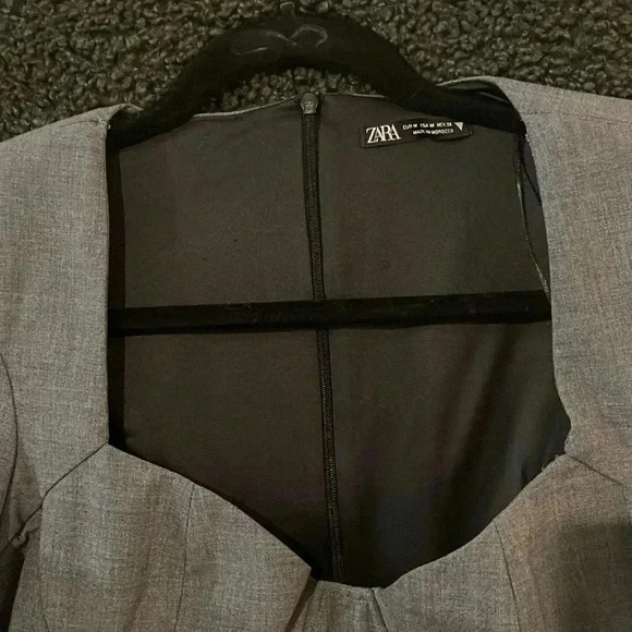 Zara Gray Dress‎ - Picture 3 of 6